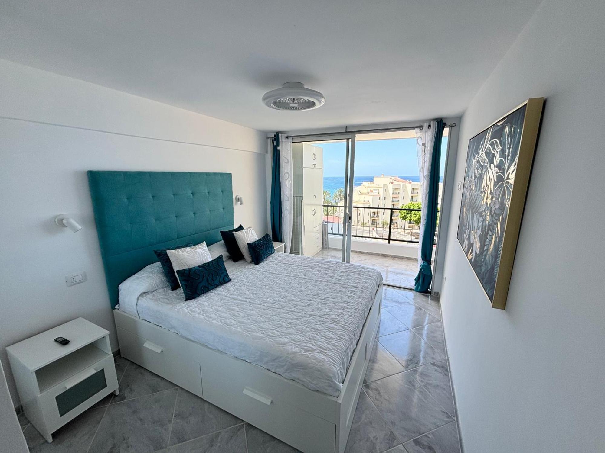 Luxury Ocean View Apartment 6Th Floor Лос Кристианос Экстерьер фото